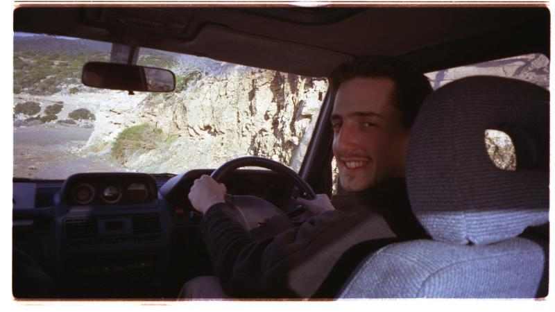 You VILL be quiet in the back....or I vill drive us into ze sea, yah?!"